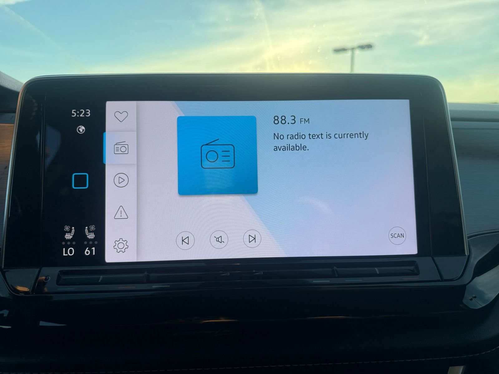 Thumbnail: 2025 Volkswagen Atlas - 21