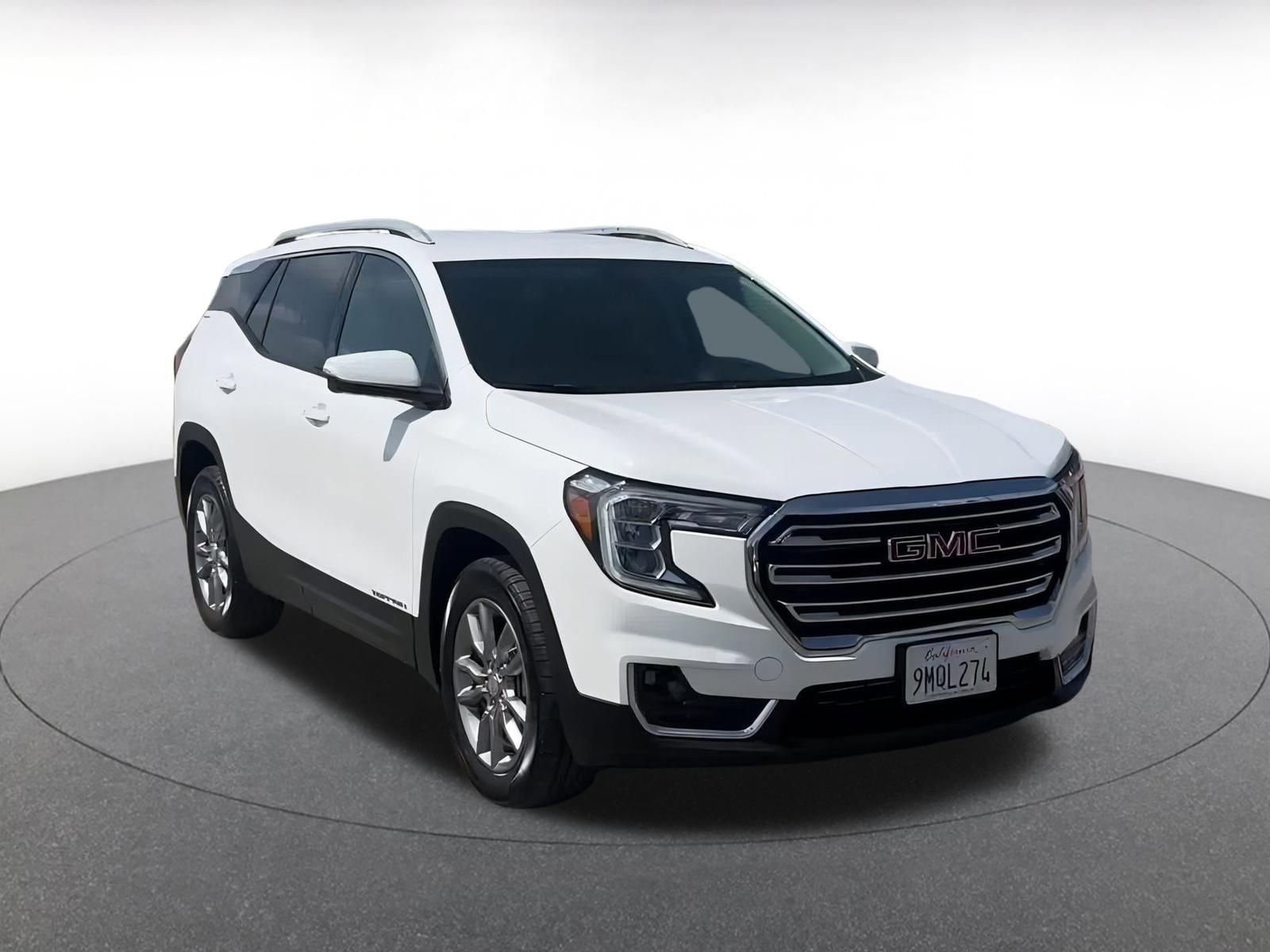 Thumbnail: 2024 GMC Terrain - 3