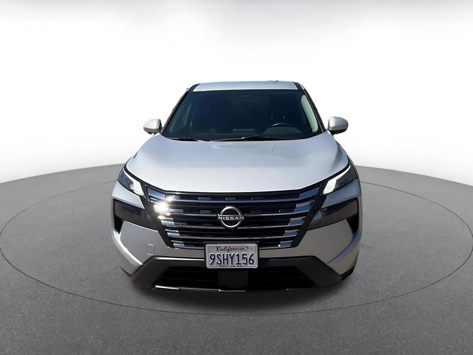Thumbnail: 2025 Nissan Rogue - 4