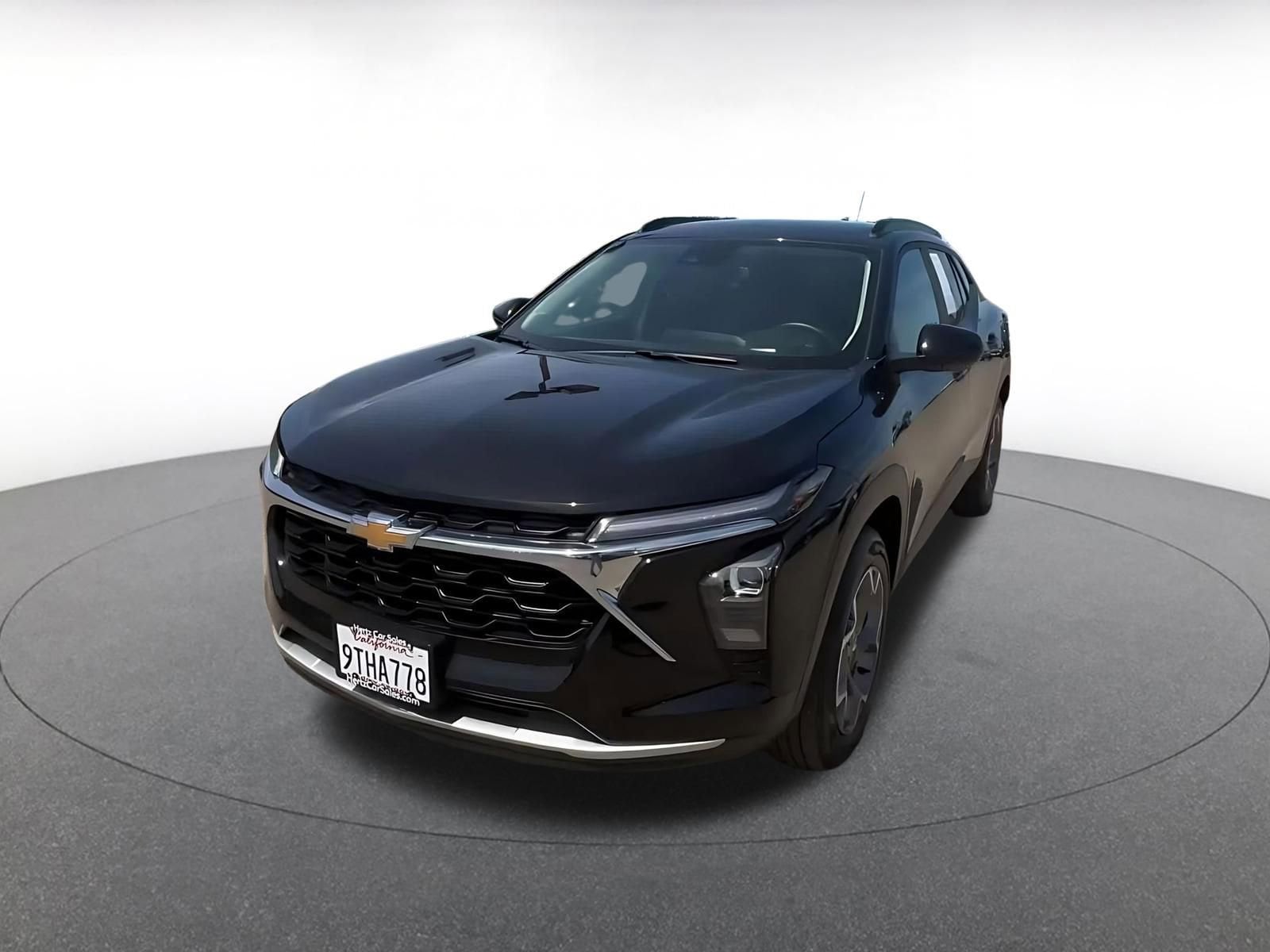 Thumbnail: 2025 Chevrolet Trax - 7