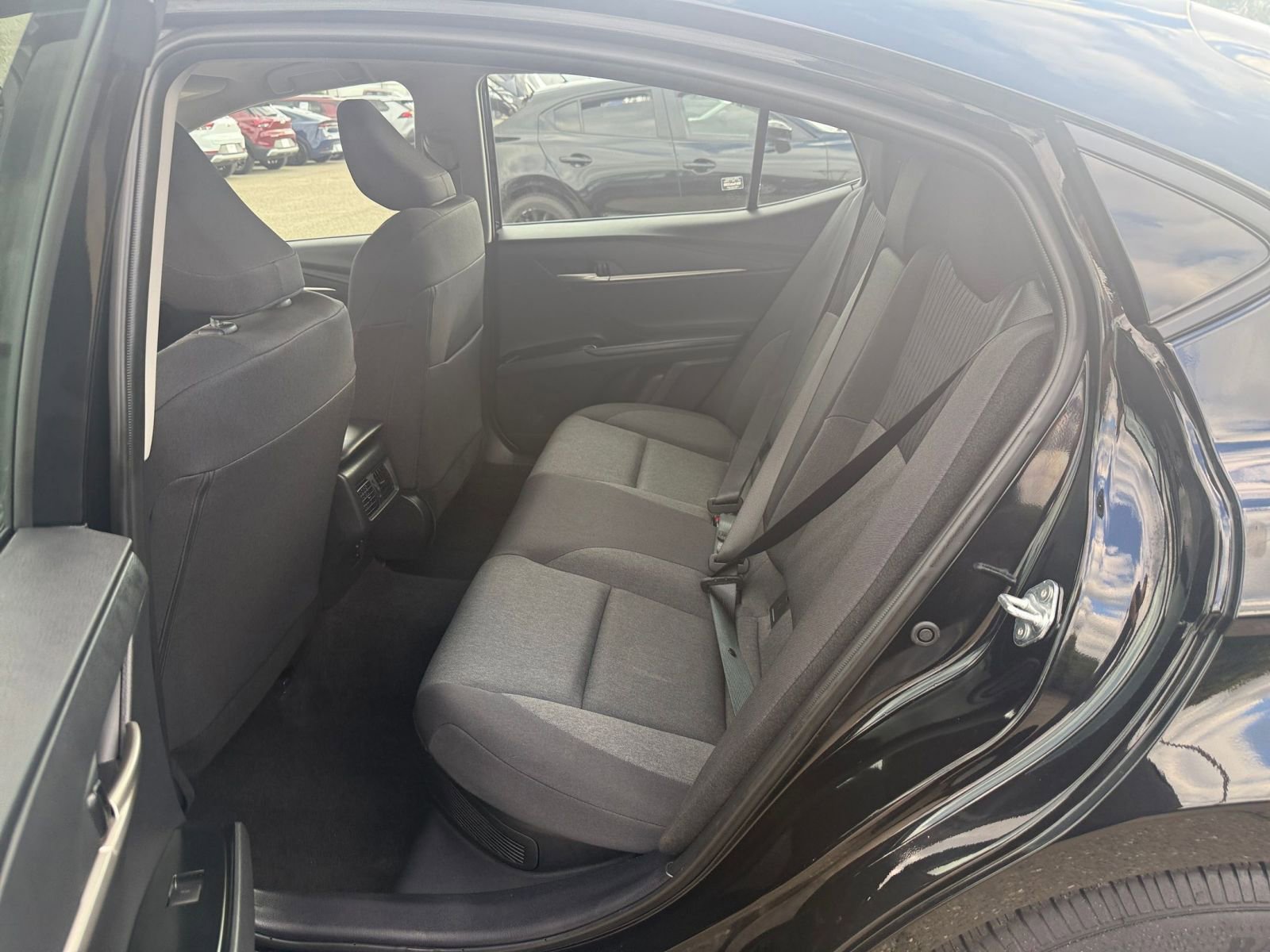 Thumbnail: 2025 Toyota Camry - 24