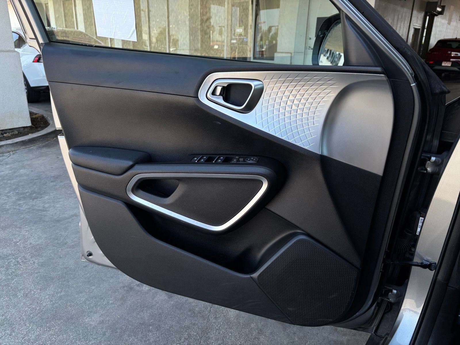 Thumbnail: 2025 Kia Soul - 18