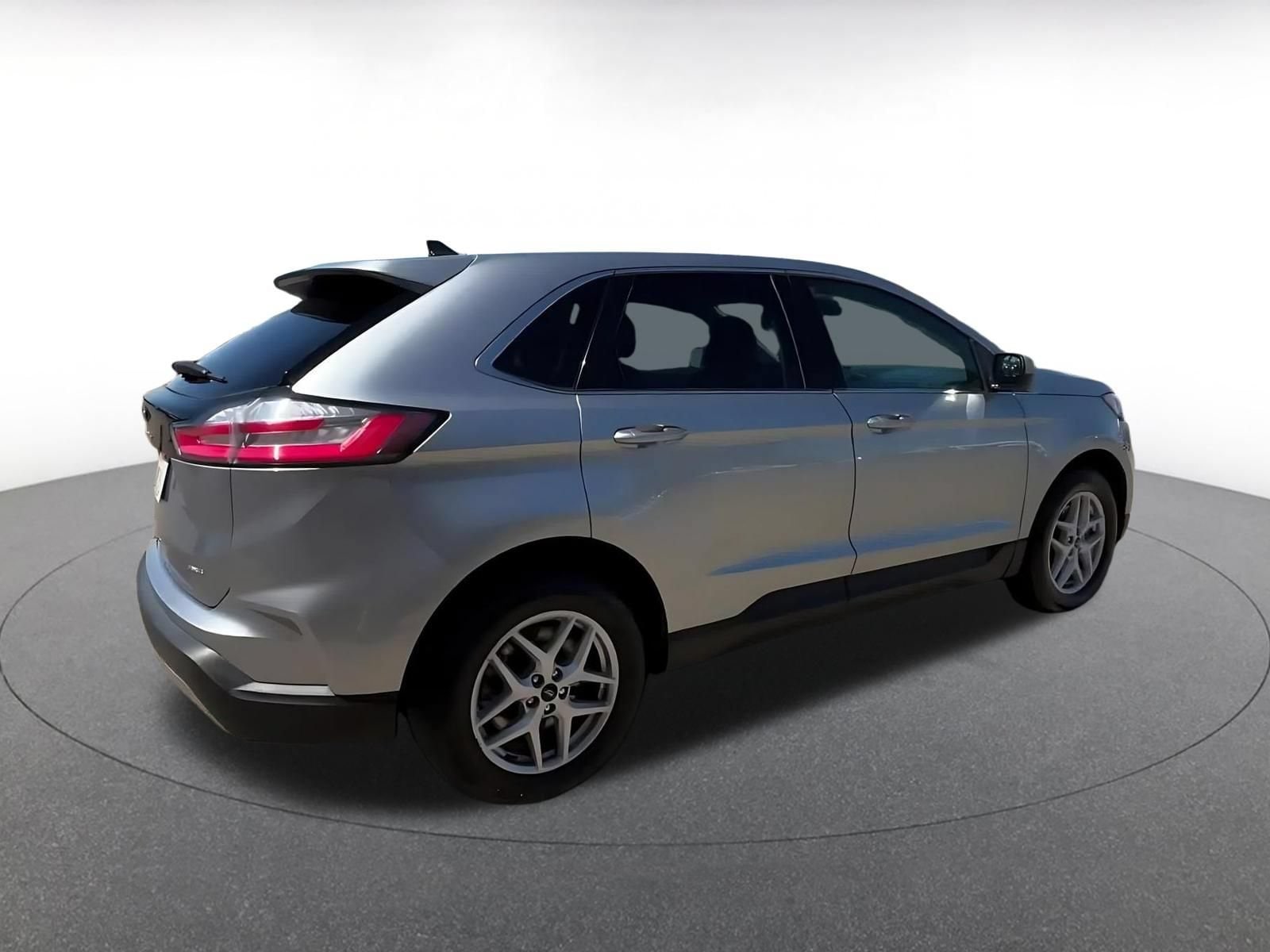 Thumbnail: 2024 Ford Edge - 14