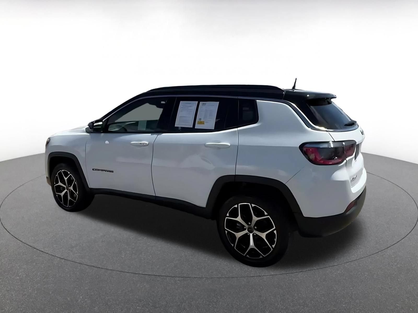 Thumbnail: 2025 Jeep Compass - 8
