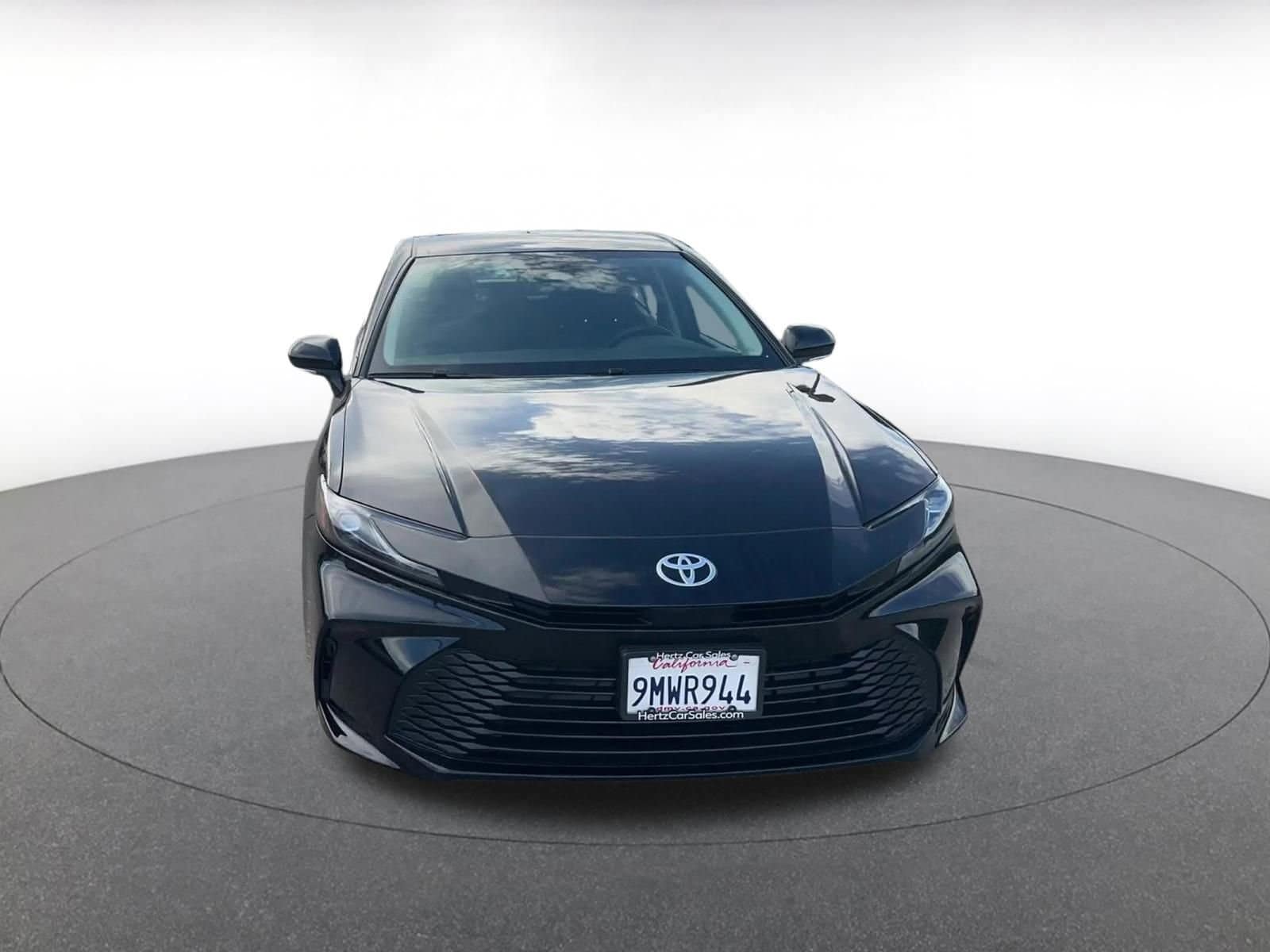 Thumbnail: 2025 Toyota Camry - 4