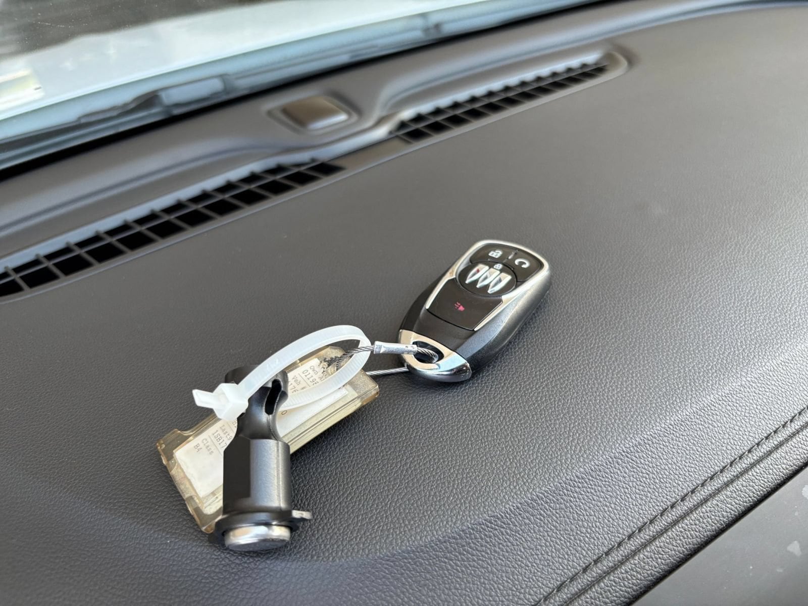 2025 Buick Encore GX Preferred - Photo 20