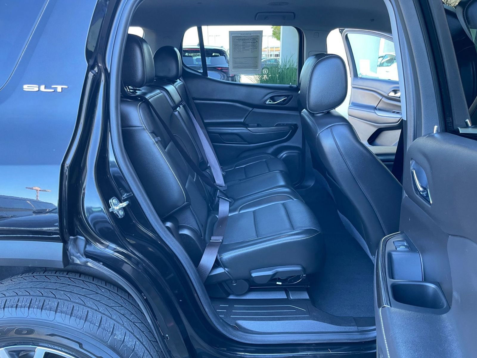 Thumbnail: 2023 GMC Acadia - 28