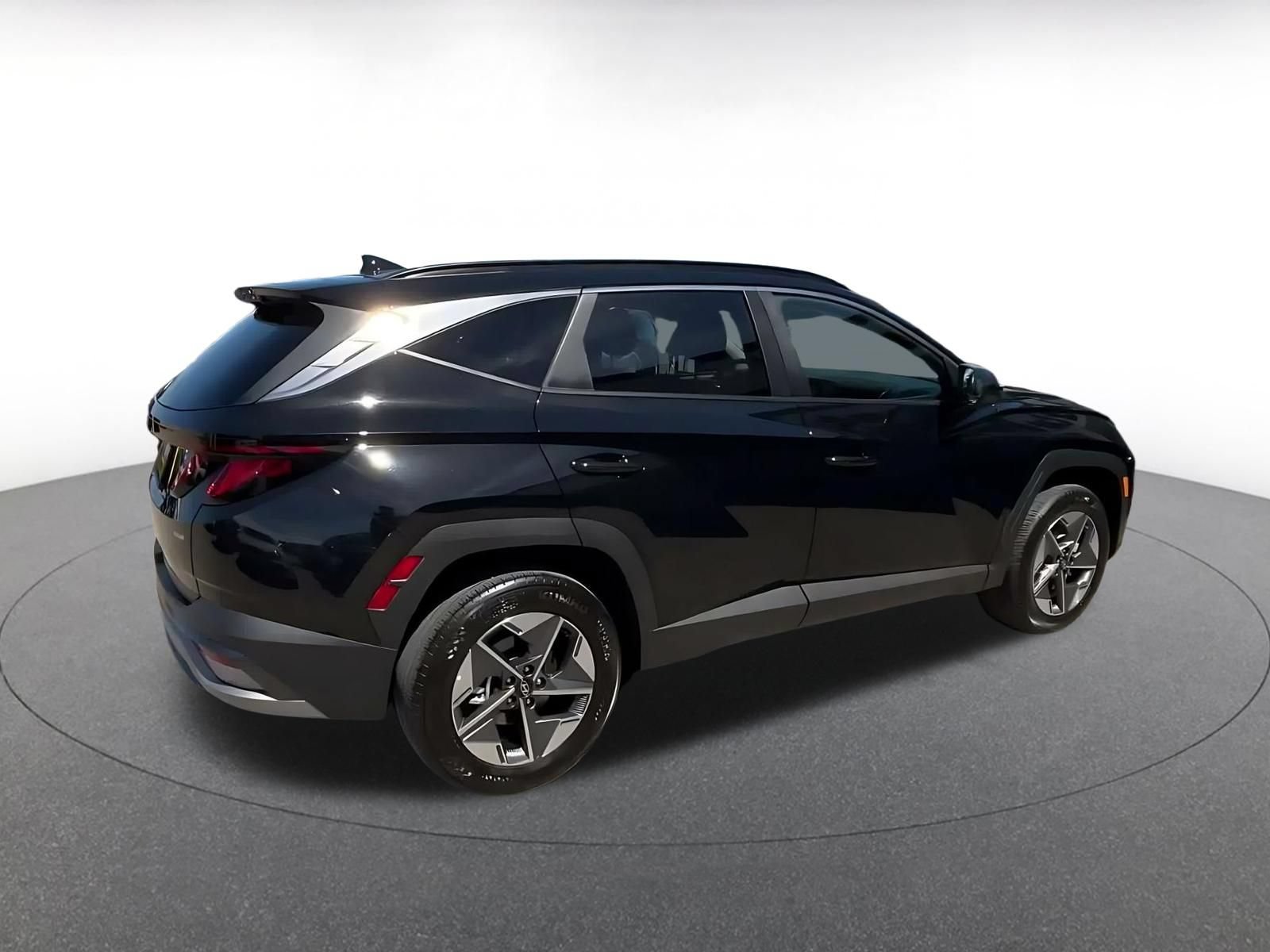 Thumbnail: 2026 Hyundai Tucson - 12