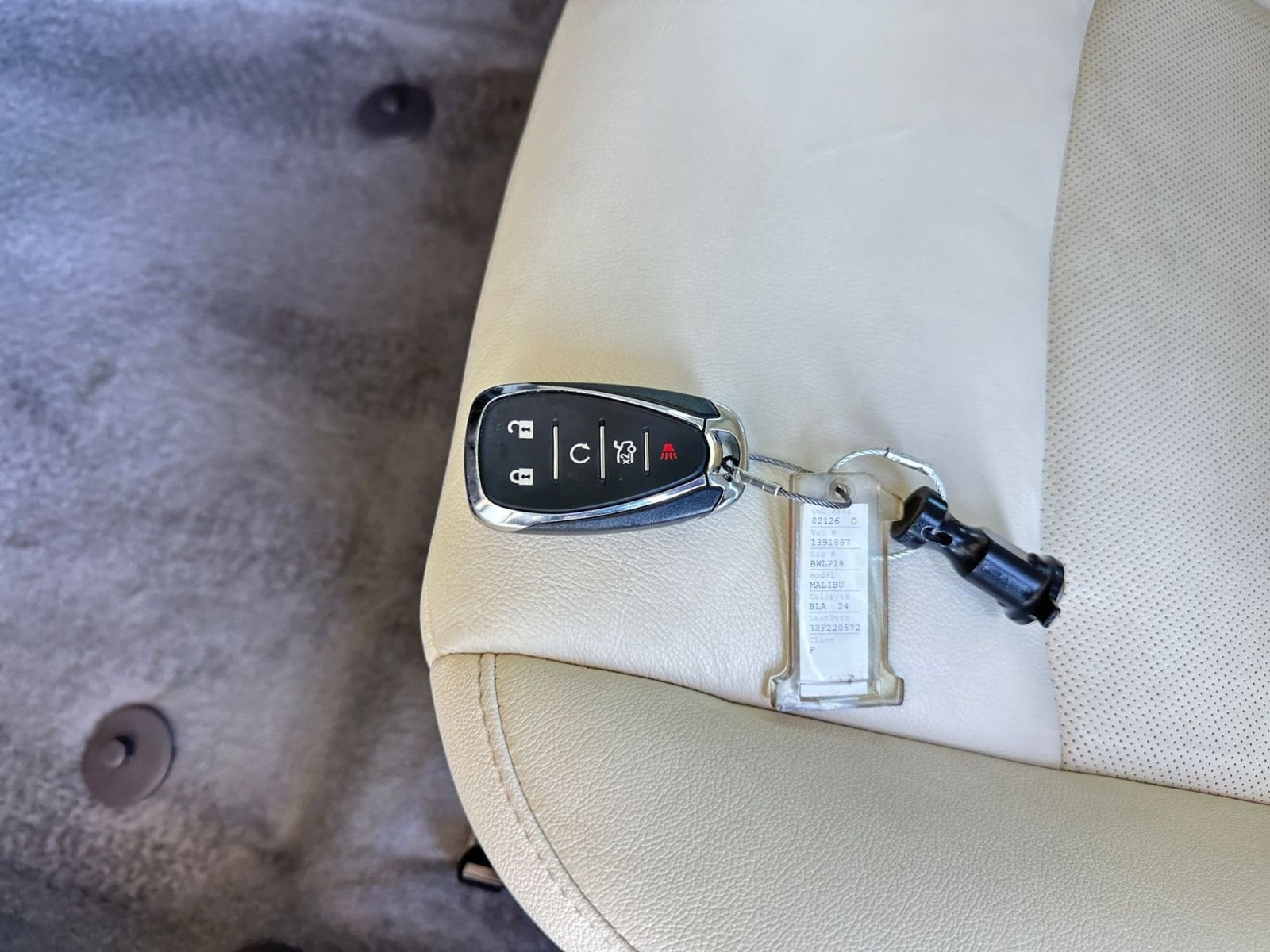 Thumbnail: 2024 Chevrolet Malibu - 22