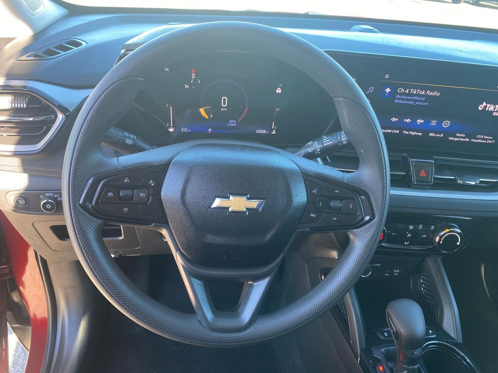 Thumbnail: 2025 Chevrolet TrailBlazer - 28