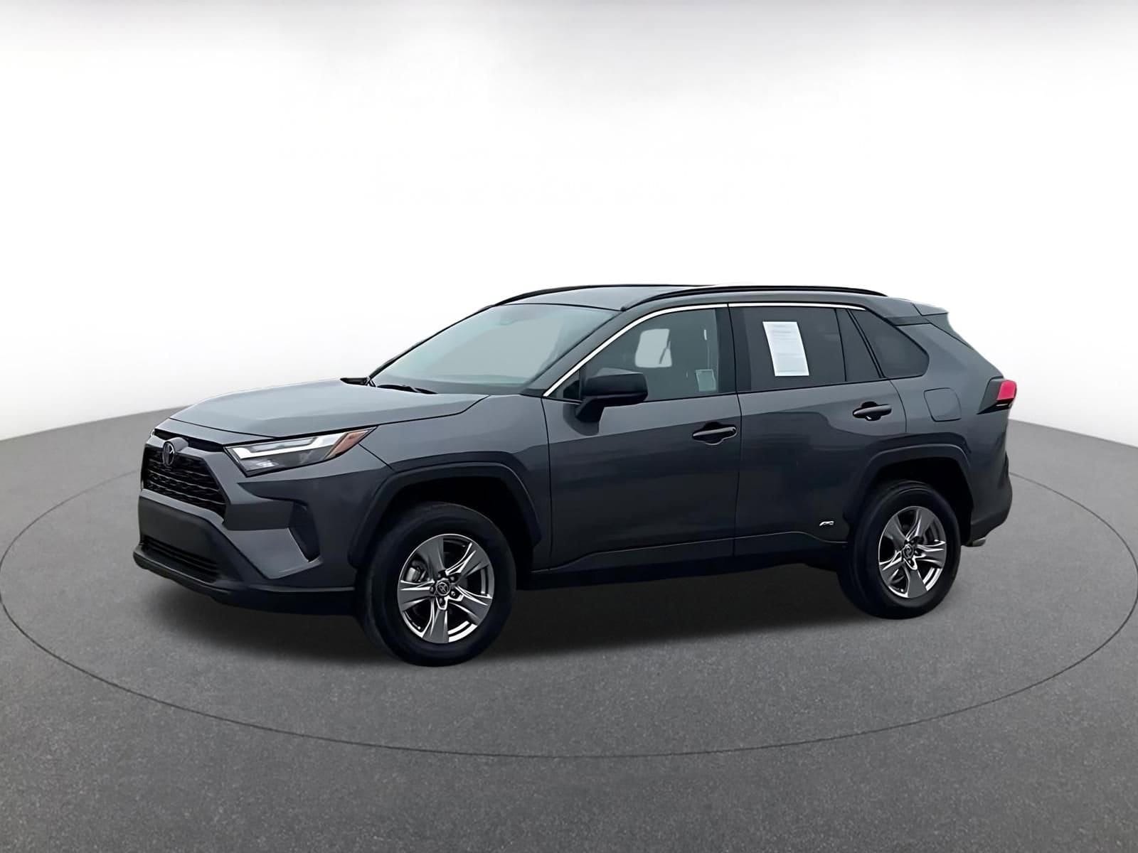 Thumbnail: 2025 Toyota RAV4 - 8