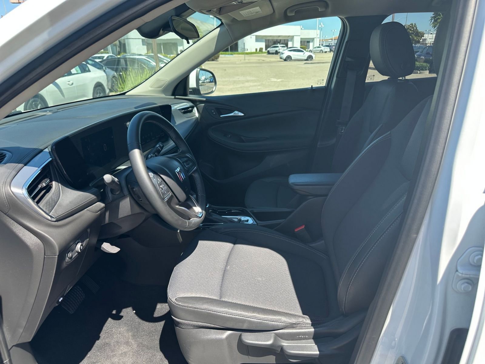 Thumbnail: 2025 Buick Encore GX - 28