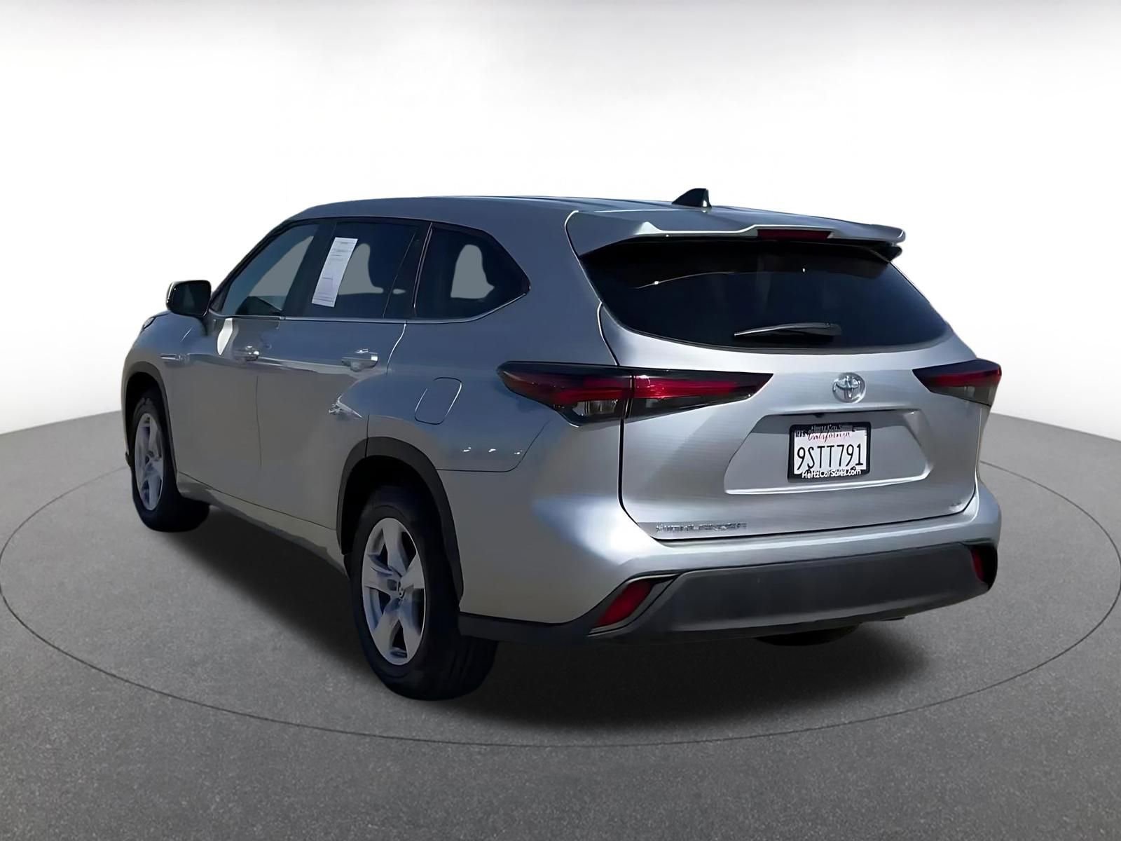 Thumbnail: 2025 Toyota Highlander - 11