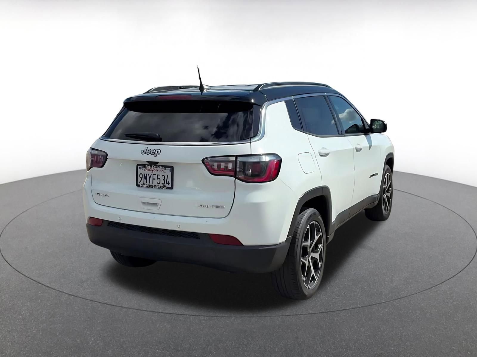 Thumbnail: 2025 Jeep Compass - 15