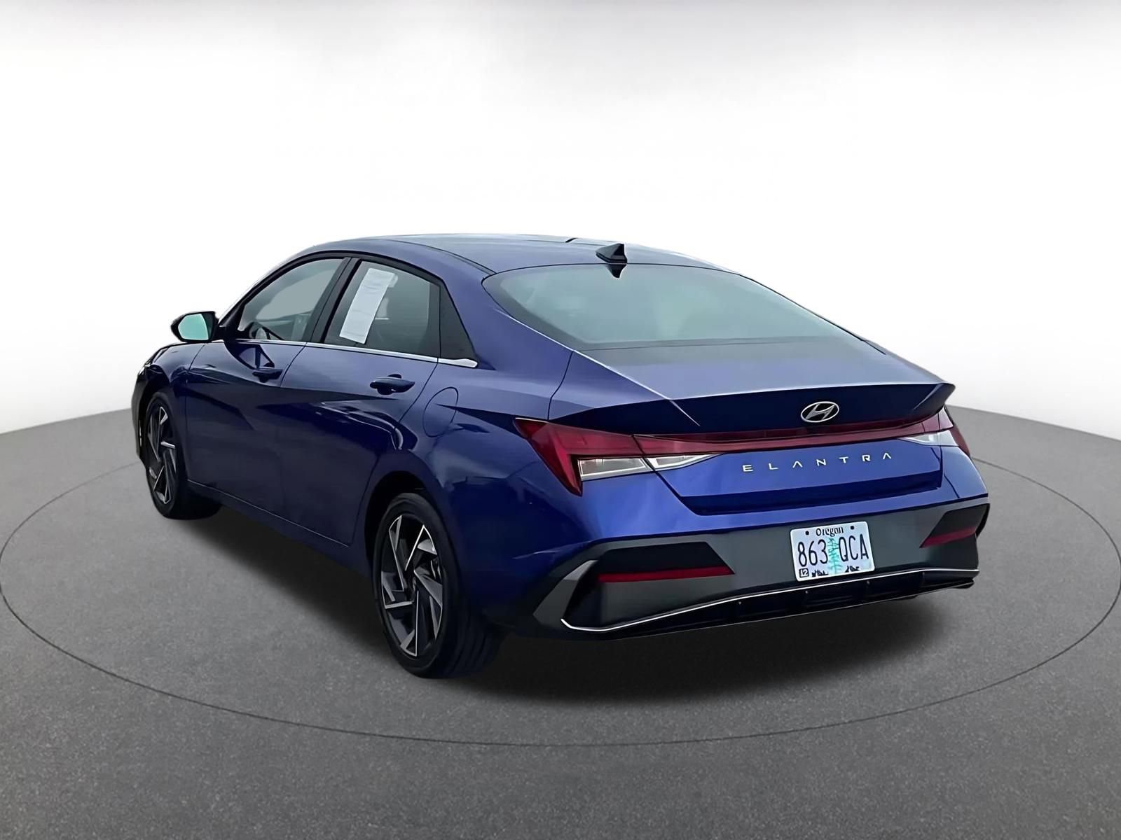 Thumbnail: 2025 Hyundai Elantra - 11