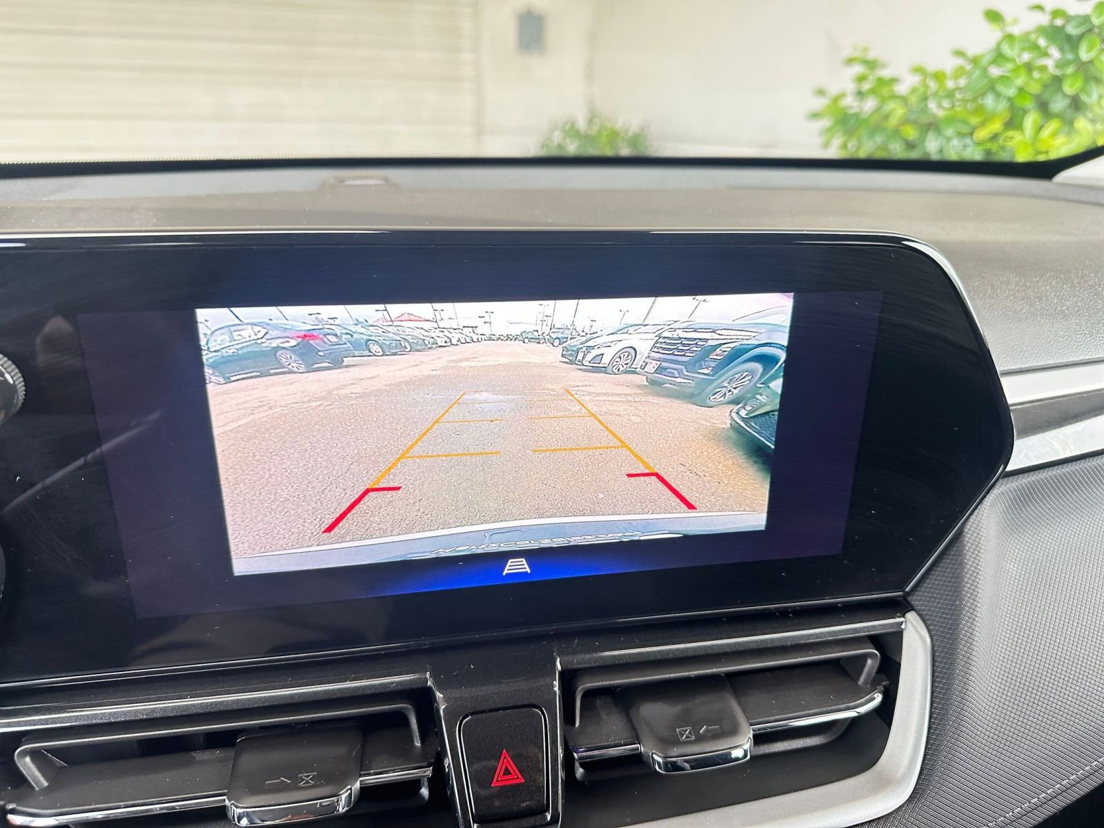 Thumbnail: 2025 Chevrolet TrailBlazer - 17