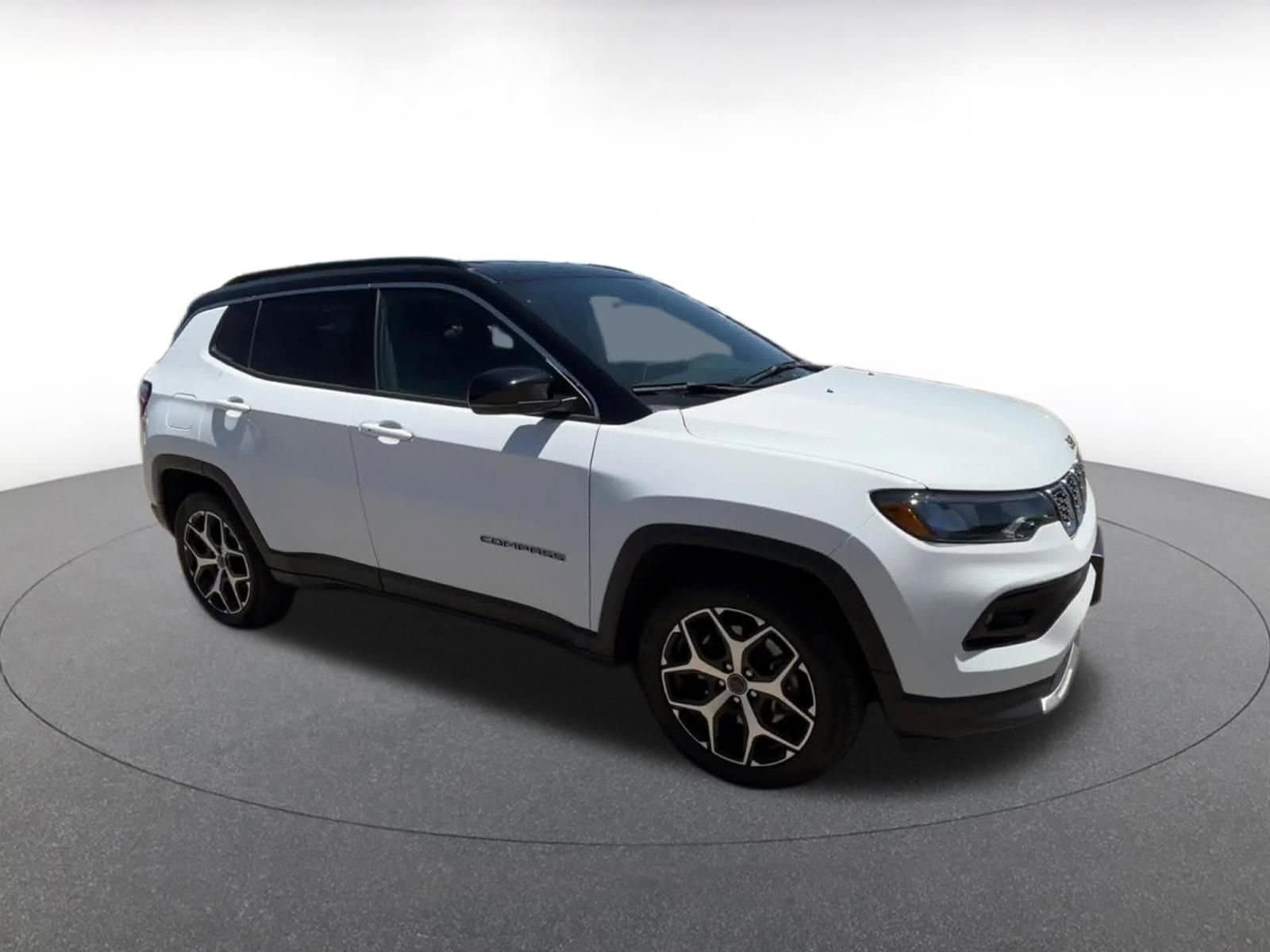 Thumbnail: 2025 Jeep Compass - 2