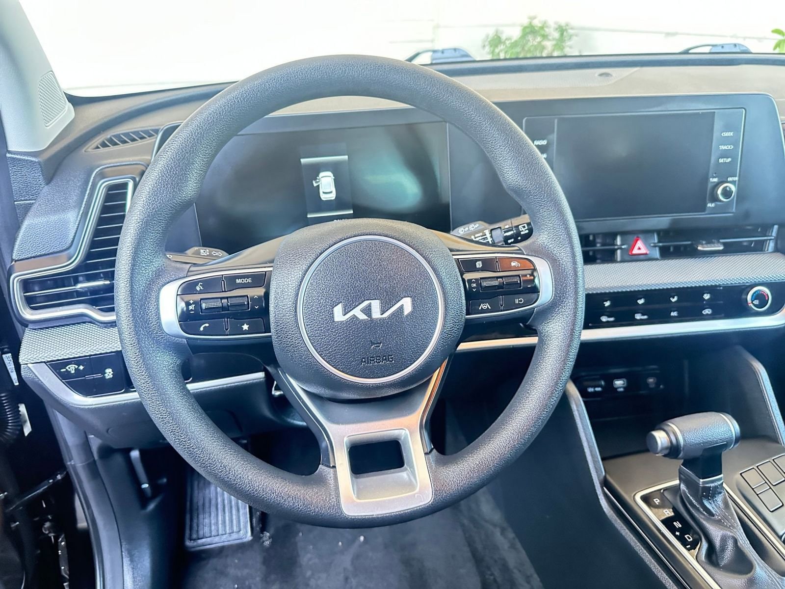 2024 Kia Sportage LX 28