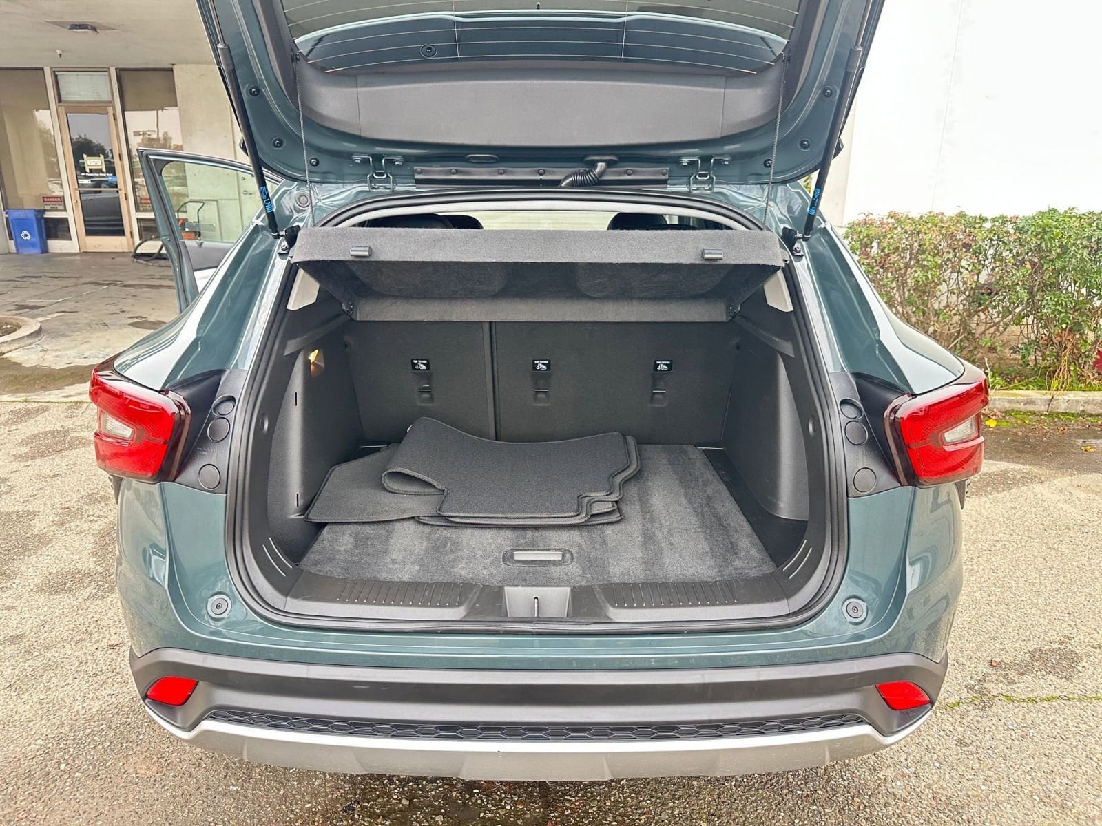 Thumbnail: 2025 Chevrolet Trax - 31