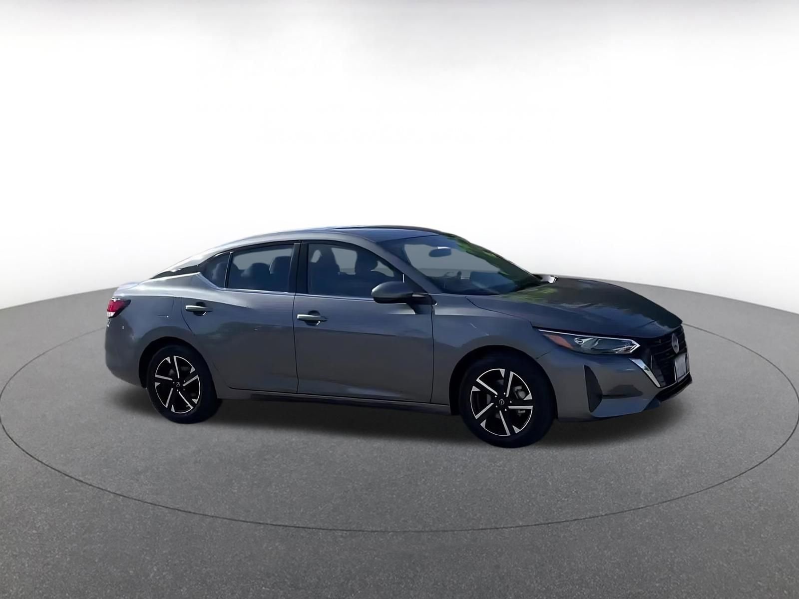 Thumbnail: 2025 Nissan Sentra - 1