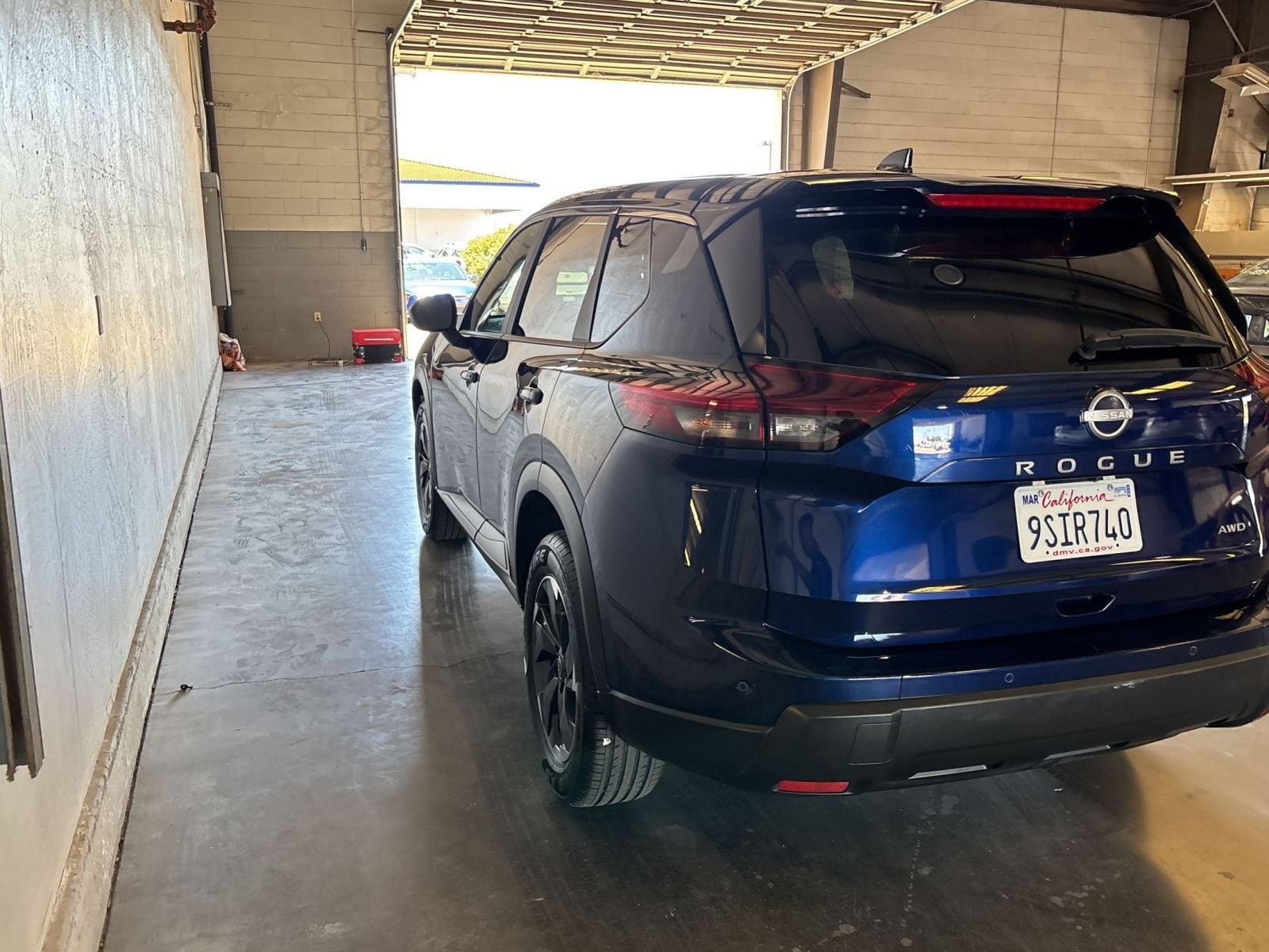 Thumbnail: 2025 Nissan Rogue - 3