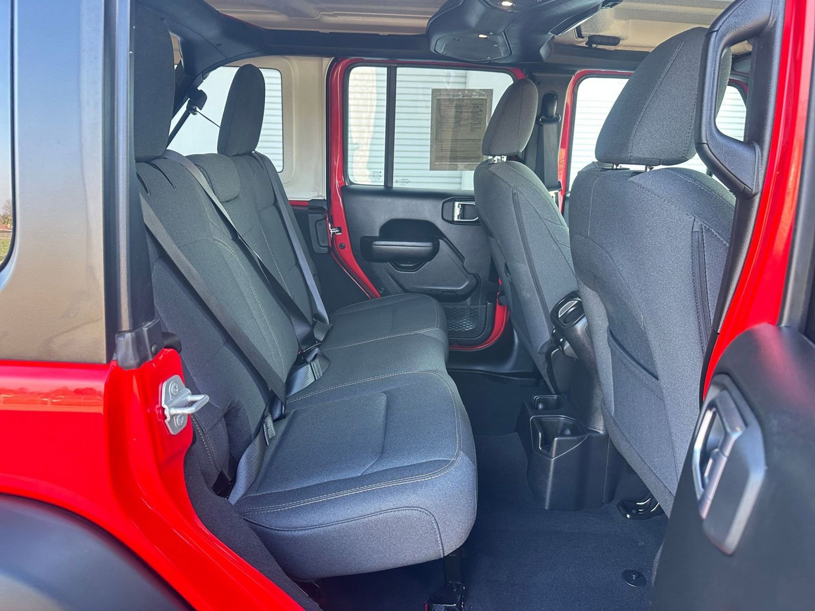 Thumbnail: 2025 Jeep Wrangler - 25