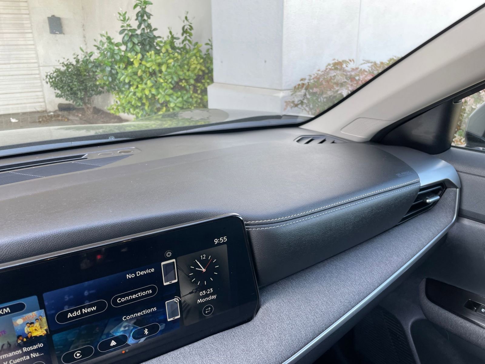 Thumbnail: 2025 Nissan Kicks - 33