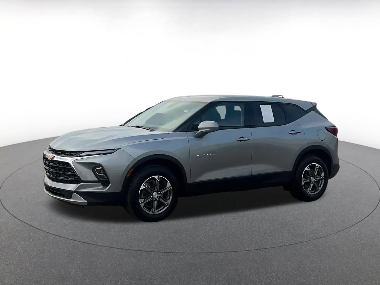 Thumbnail: 2025 Chevrolet Blazer - 8