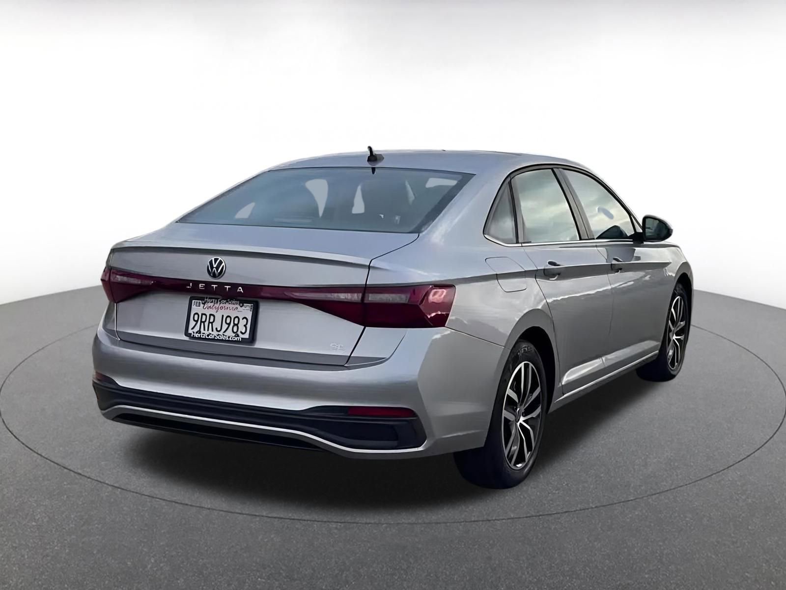 Thumbnail: 2025 Volkswagen Jetta - 15