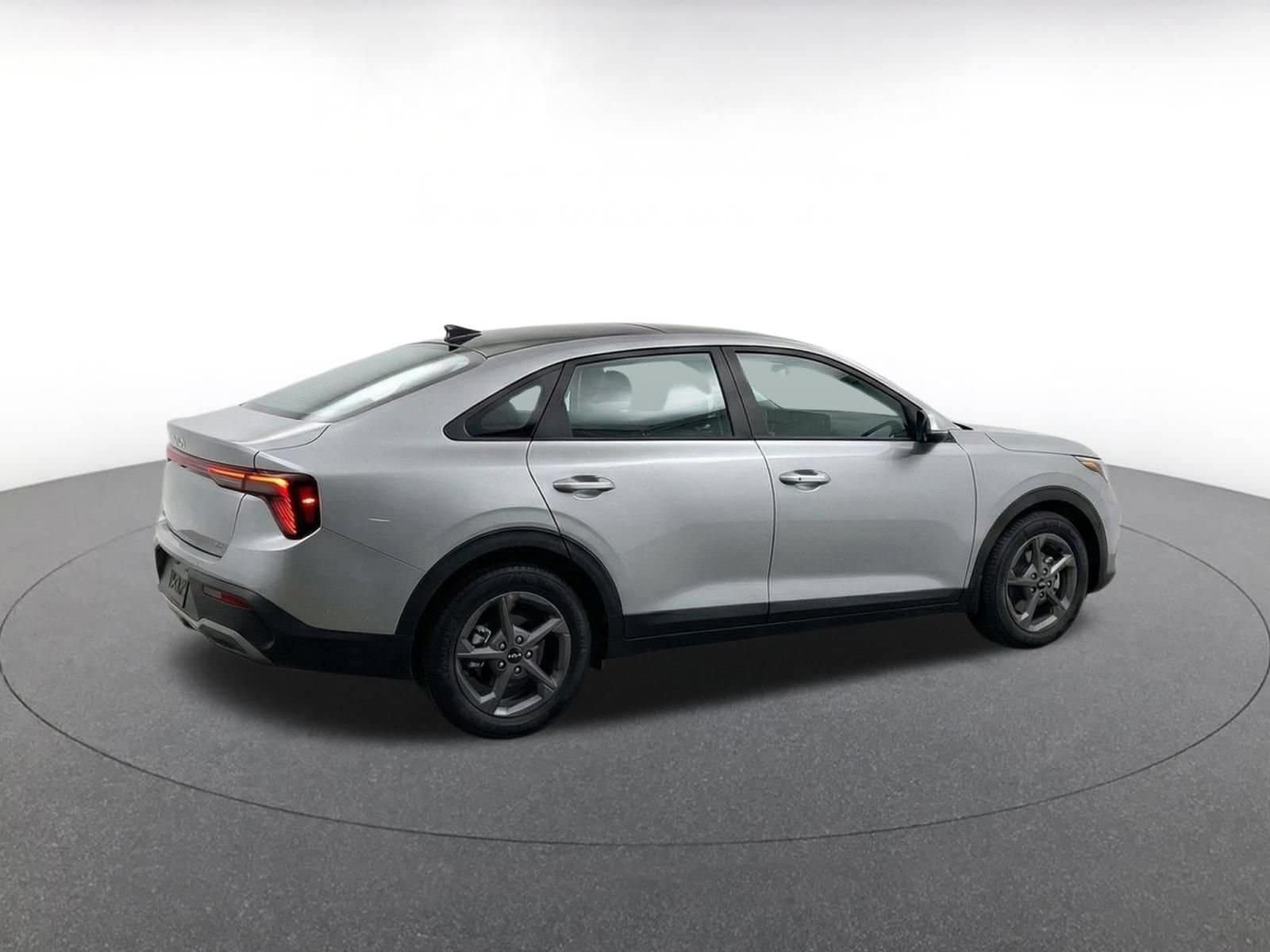 Thumbnail: 2026 Kia K4 - 10
