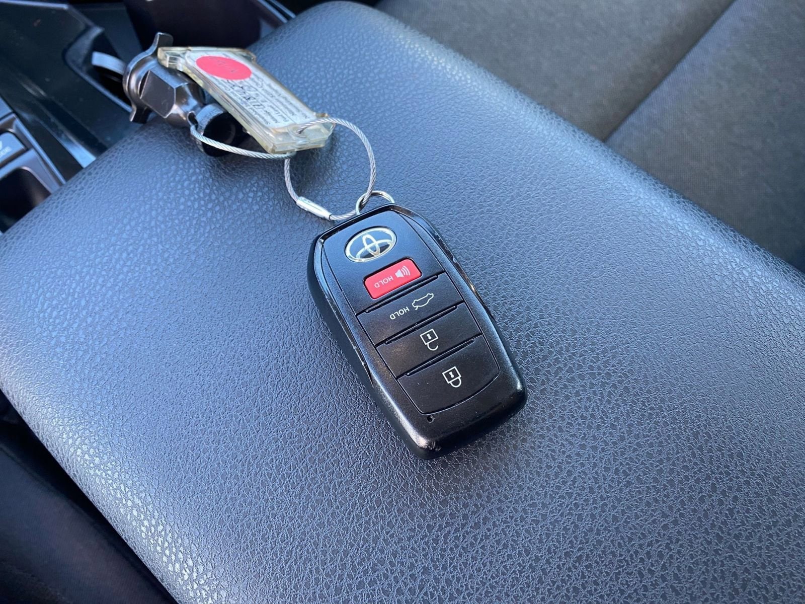 Thumbnail: 2025 Toyota Camry - 22