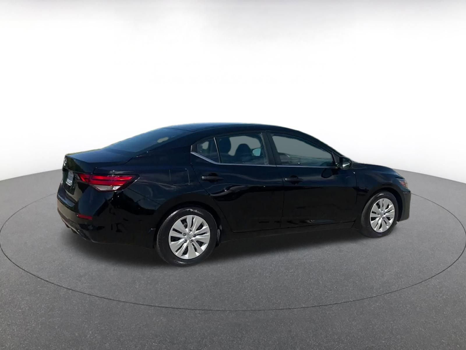 Thumbnail: 2024 Nissan Sentra - 15