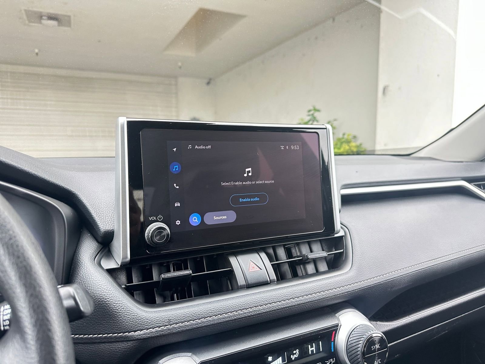 Thumbnail: 2025 Toyota RAV4 - 21