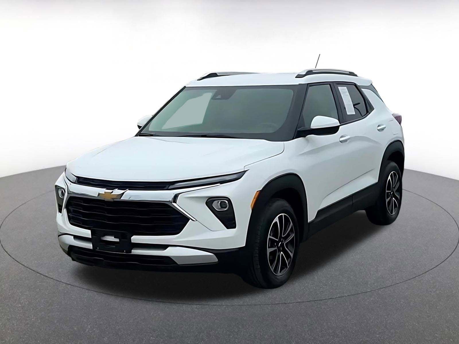 Thumbnail: 2025 Chevrolet TrailBlazer - 8