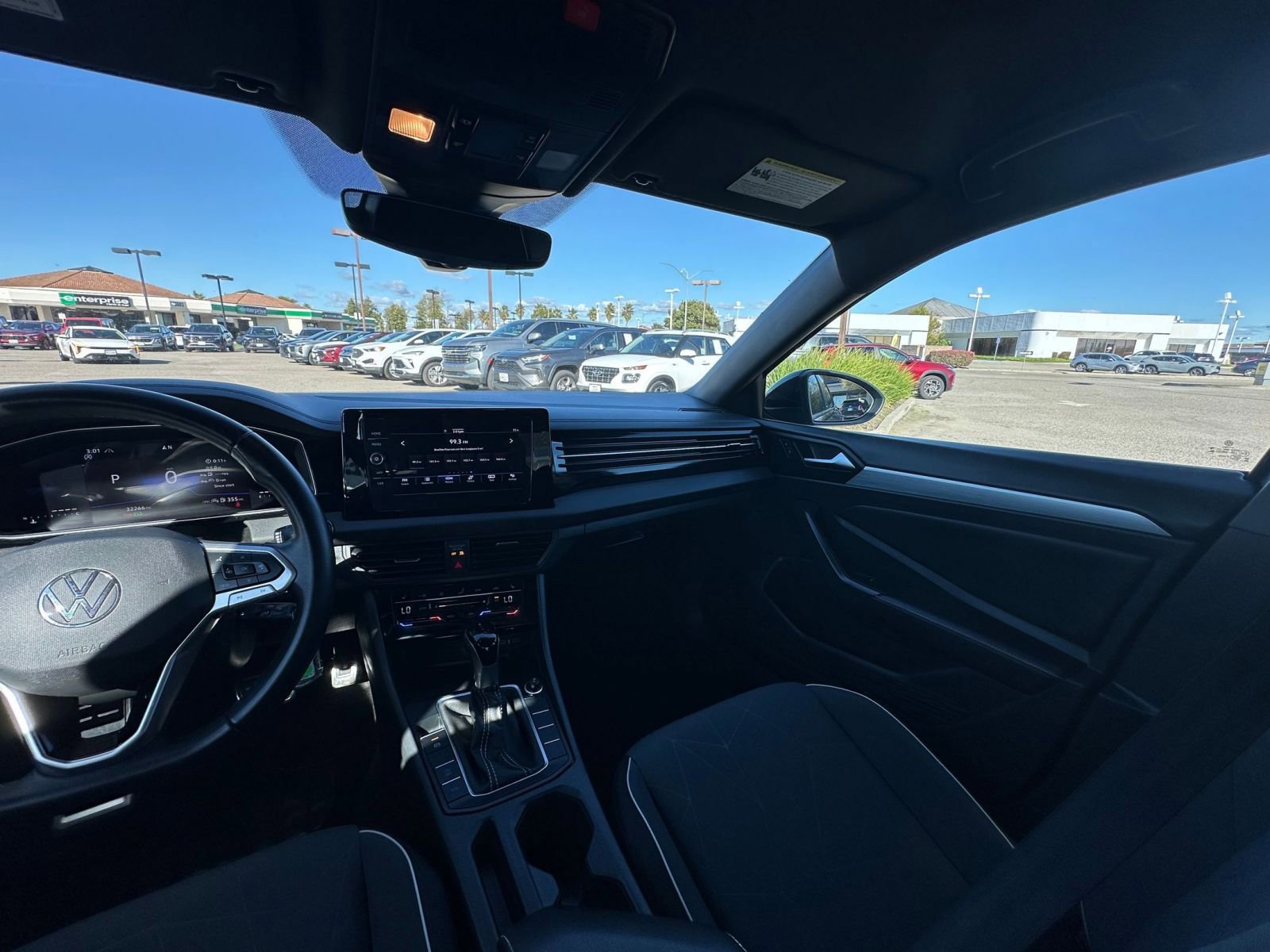 Thumbnail: 2025 Volkswagen Jetta - 35