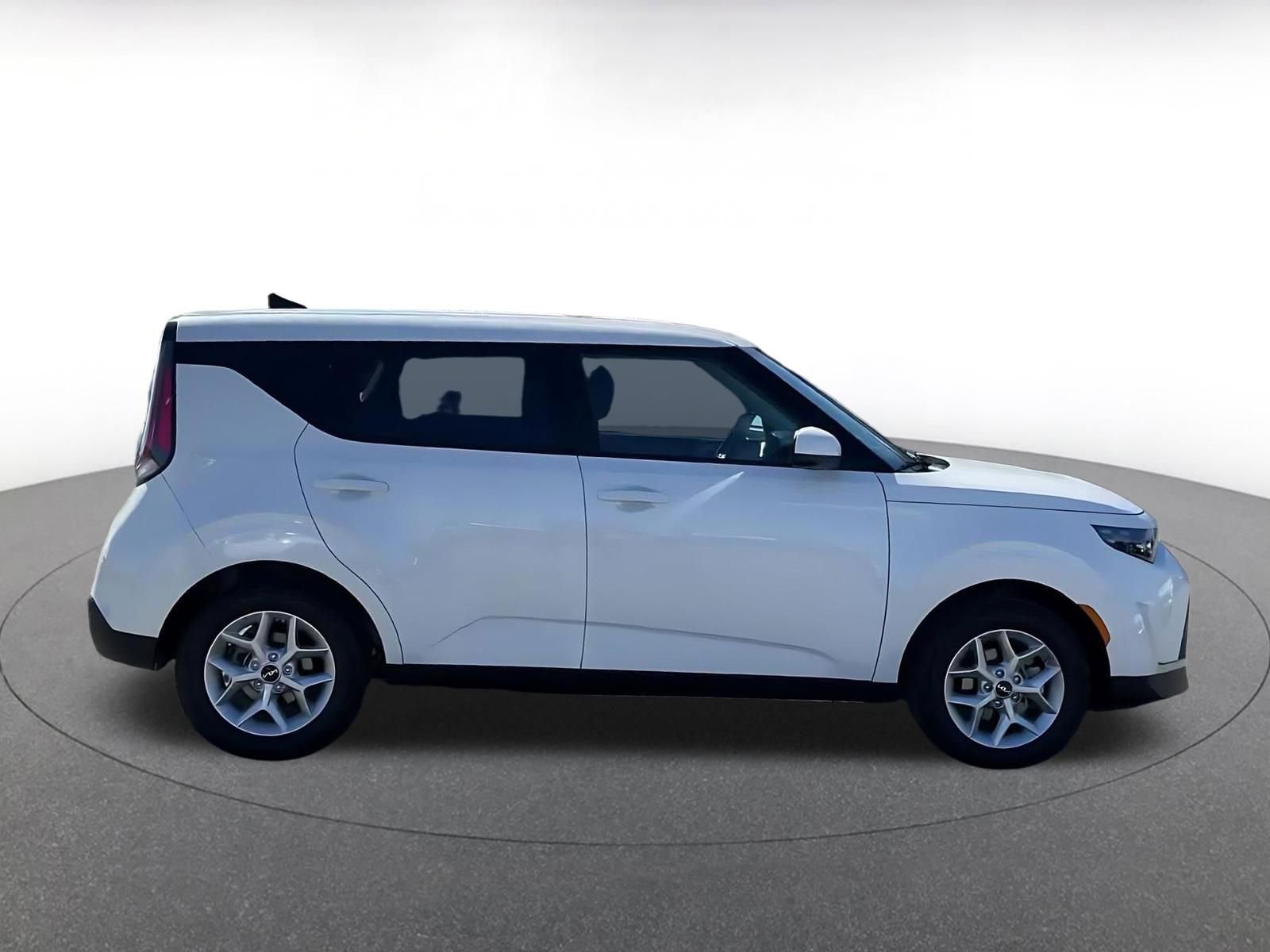 Thumbnail: 2025 Kia Soul - 16