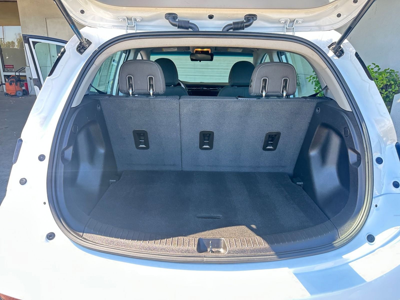Thumbnail: 2023 Chevrolet Bolt EV - 35
