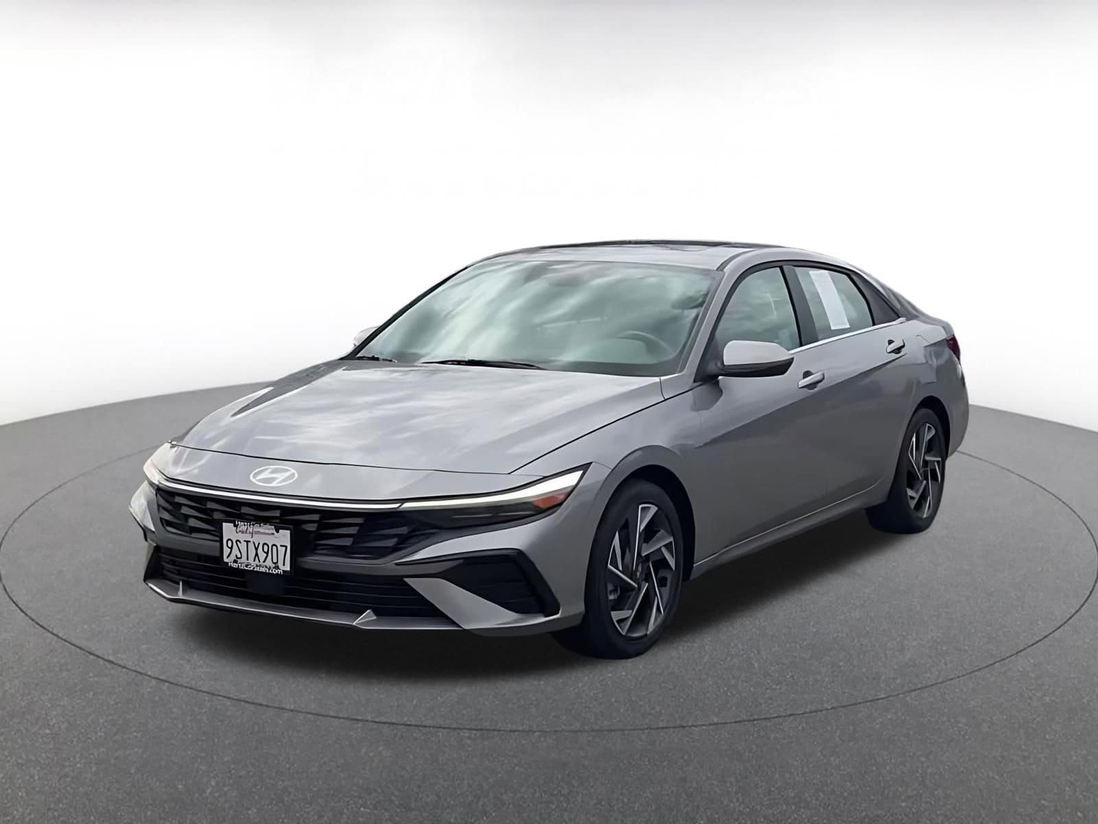 Thumbnail: 2025 Hyundai Elantra - 7