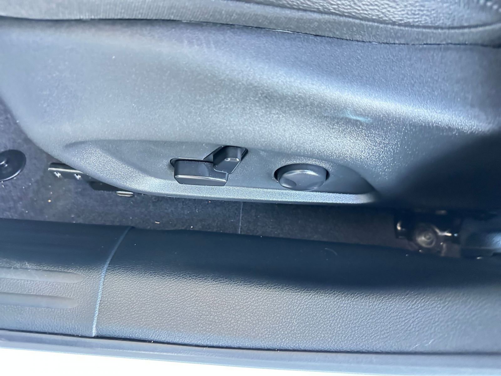 Thumbnail: 2025 Jeep Compass - 23