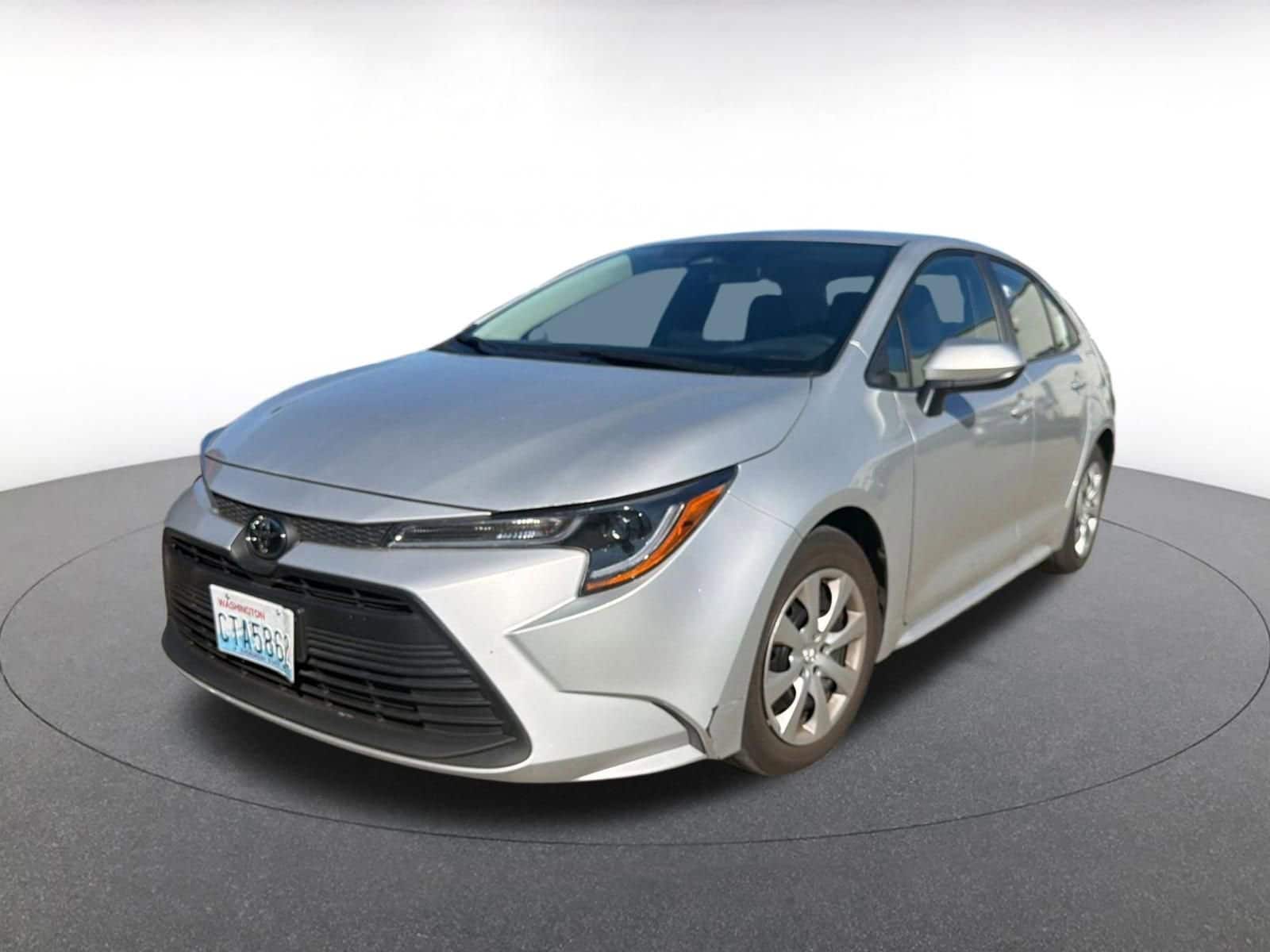 Thumbnail: 2025 Toyota Corolla - 2