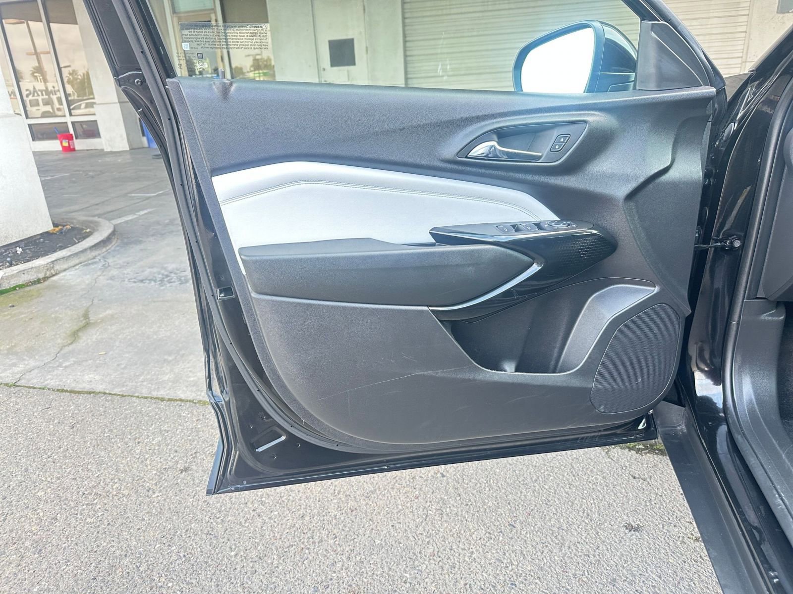 Thumbnail: 2025 Chevrolet Trax - 20