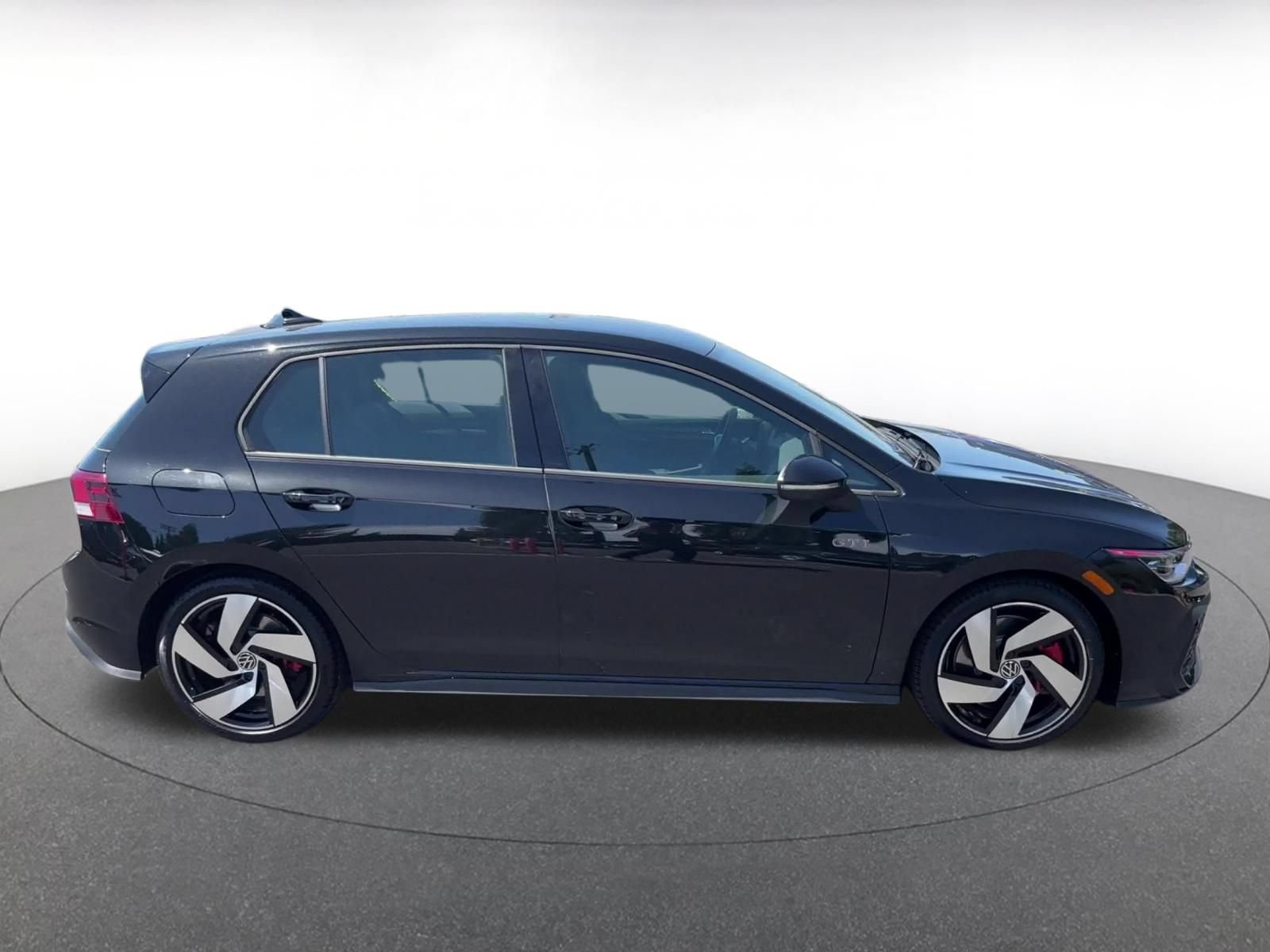 Thumbnail: 2026 Volkswagen Golf - 16