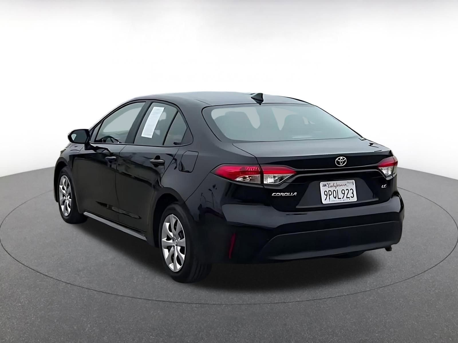 Thumbnail: 2025 Toyota Corolla - 12