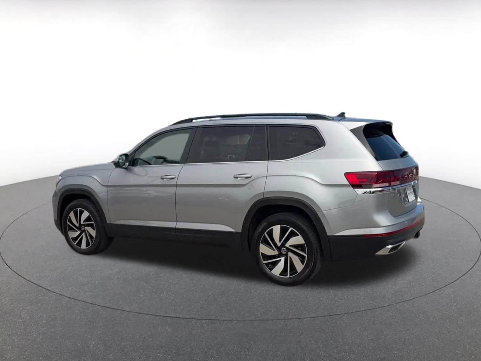 Thumbnail: 2026 Volkswagen Atlas - 9