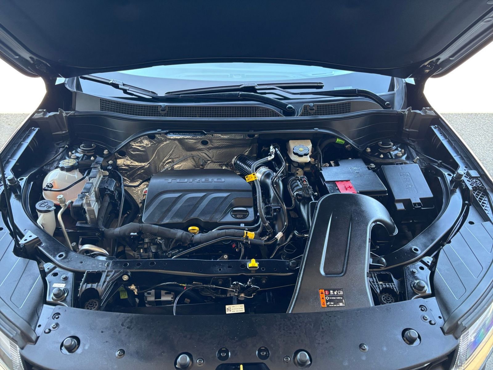 Thumbnail: 2025 Chevrolet Trax - 32