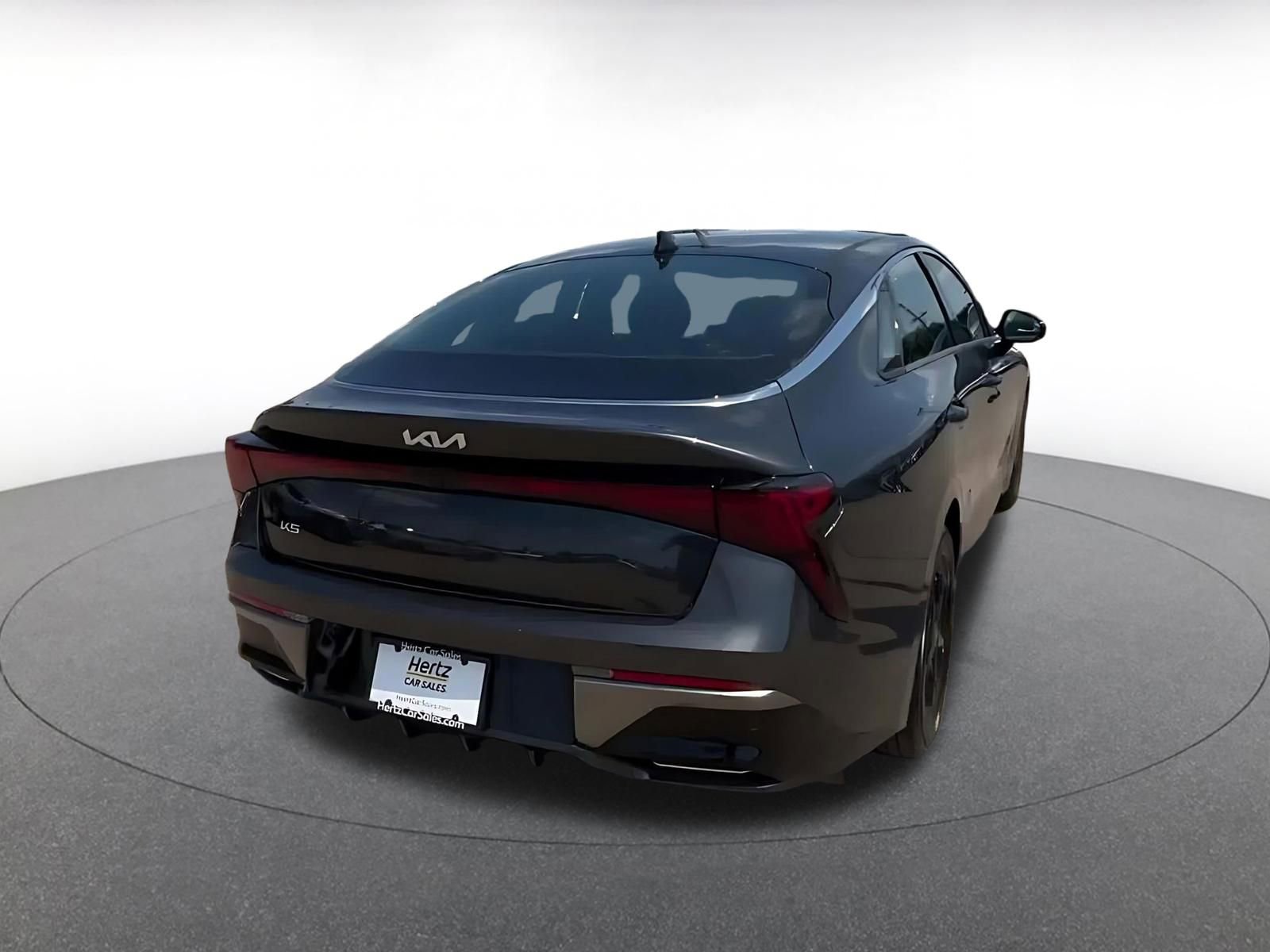 Thumbnail: 2025 Kia K5 - 15