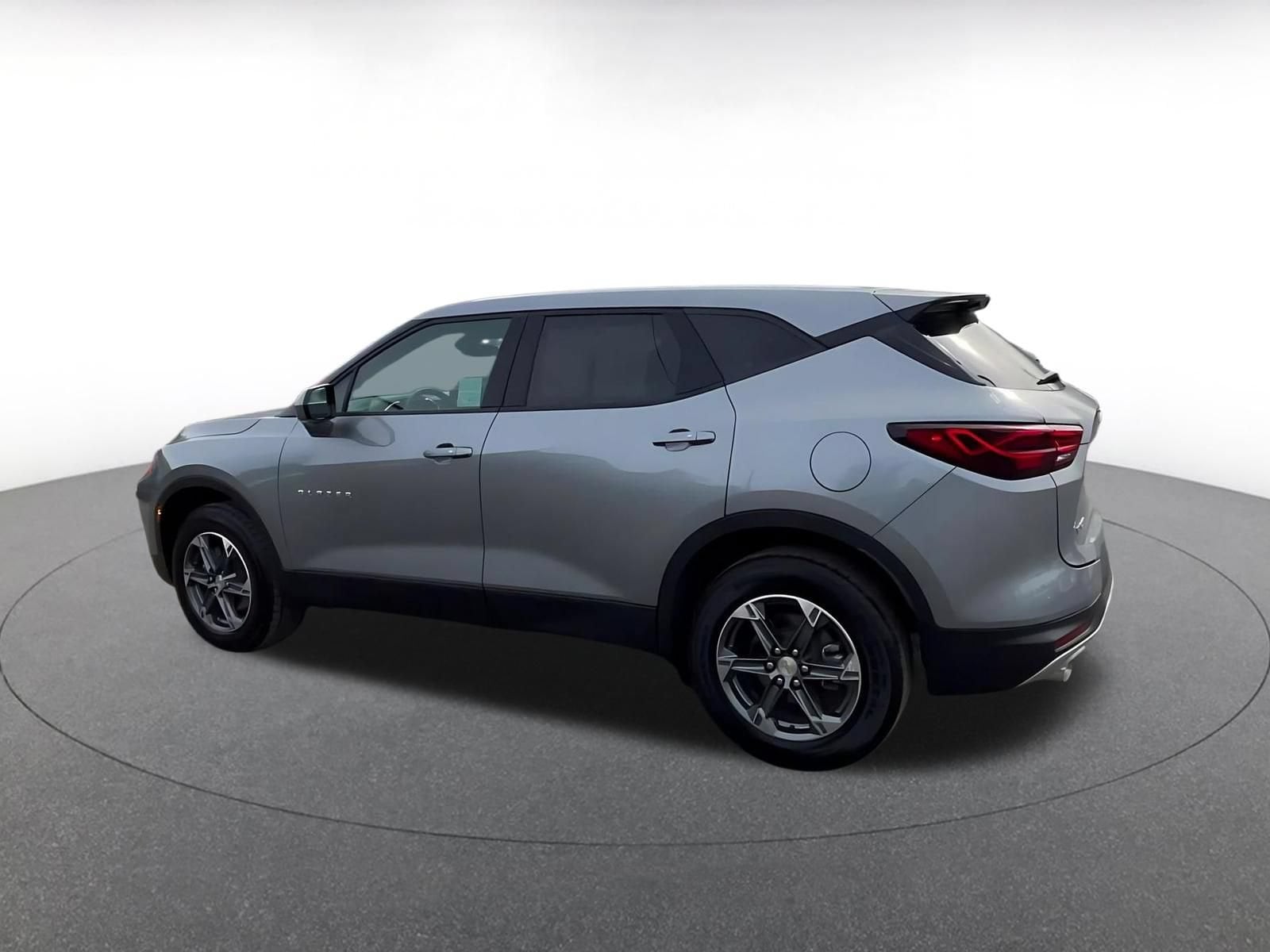 Thumbnail: 2025 Chevrolet Blazer - 8