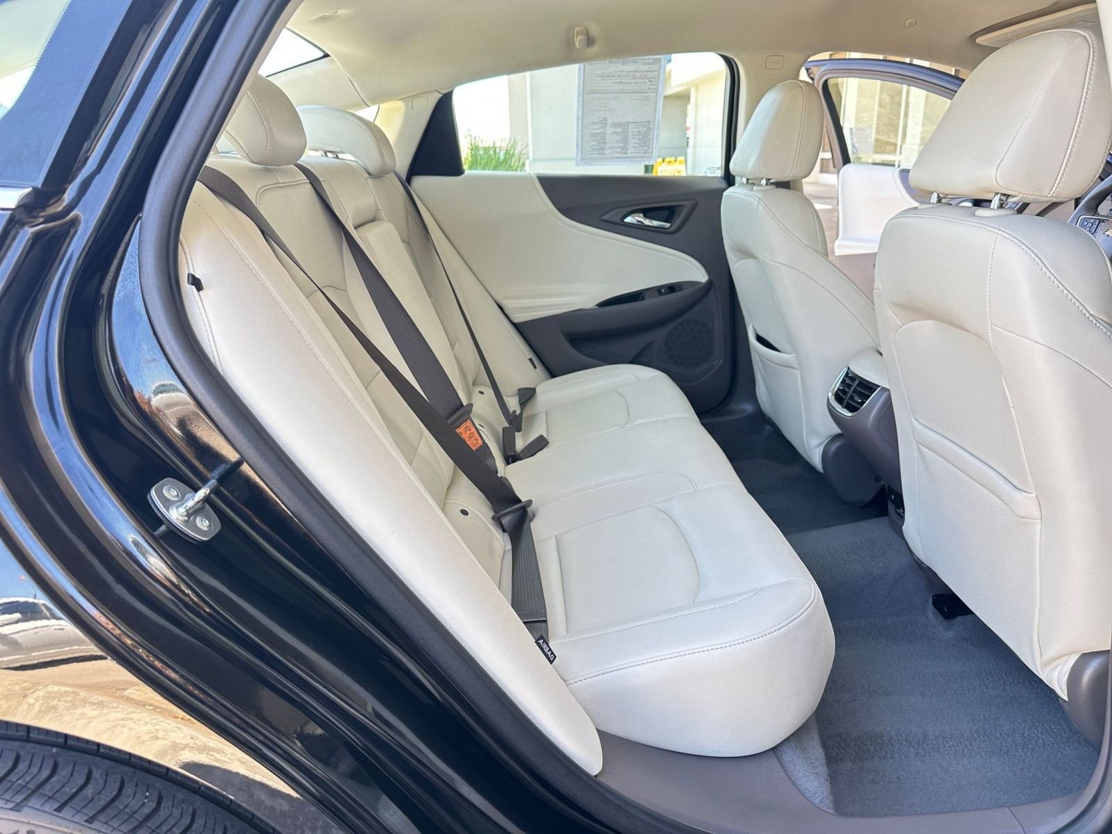 Thumbnail: 2024 Chevrolet Malibu - 25