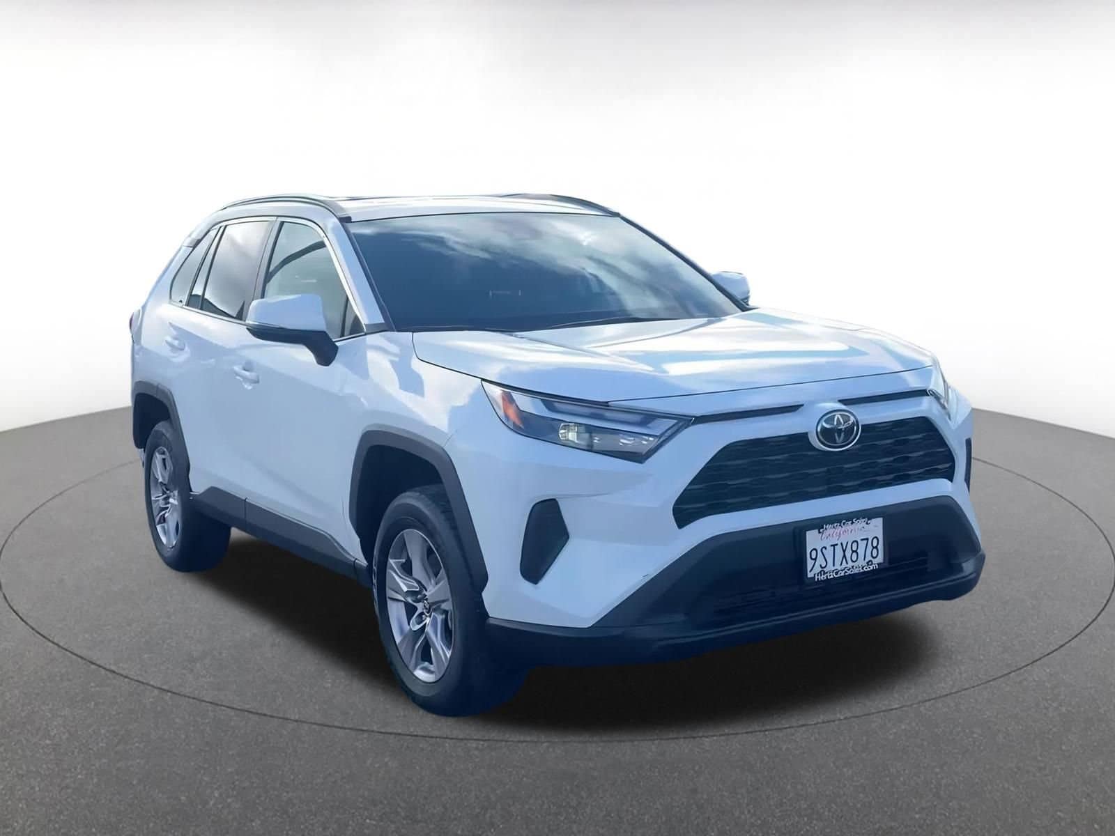 Thumbnail: 2025 Toyota RAV4 - 3