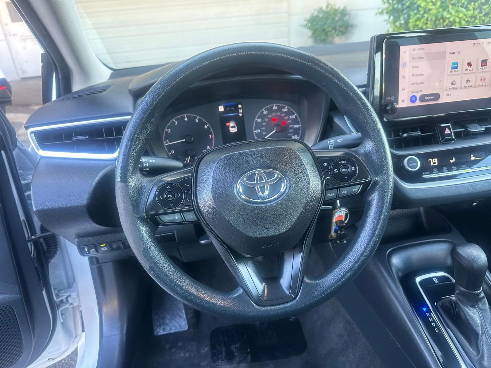 Thumbnail: 2023 Toyota Corolla - 28